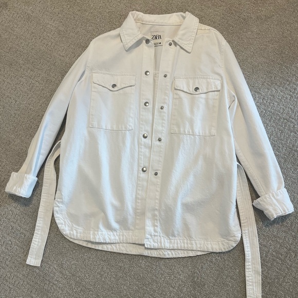 ZARA WHITE DENIM JACKET - Picture 3 of 4